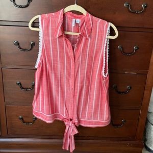 ⭐️NWT⭐️ Elle Sleeveless Blouse